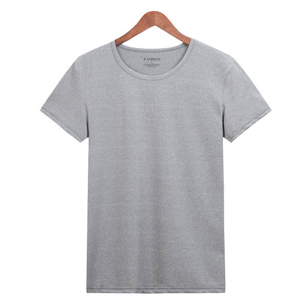 Meeste elastne T-särk 3/4 varrukate ja ovaalse kaelusega