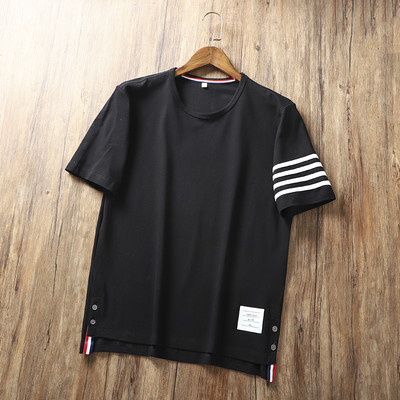 Ümara kaelusega ja lühikeste varrukatega vabaaja meeste T-särk