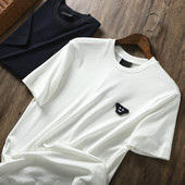 Meeste tikandiga lühikeste varrukatega T-särk