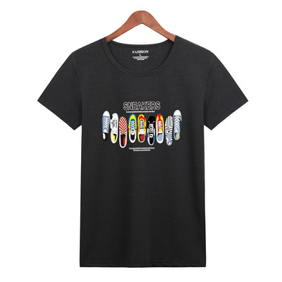 Ανδρικό μπλουζάκι νέου μοντέλου με κοντά μανίκια και απλικέ