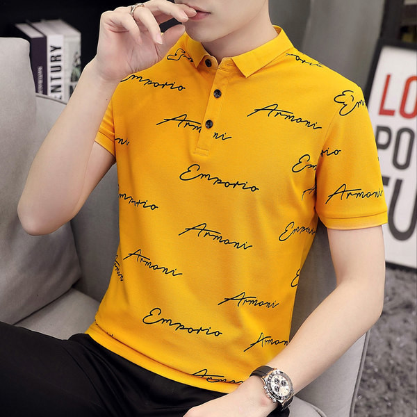 Moodne klassikalise krae ja mitmes värvitoonis nööpidega meeste T-särk