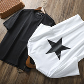 Ανδρικό μπλουζάκι με κοντά μανίκια και αστέρι απλικέ