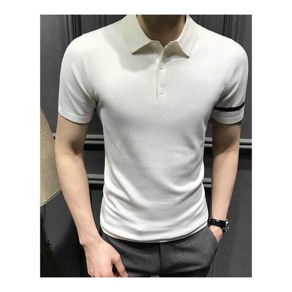 Klassikalise krae ja varrukapaelaga meeste t-särk