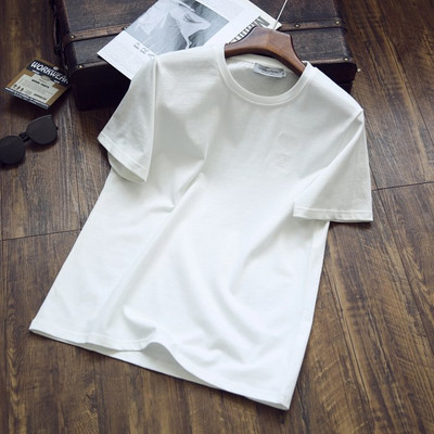 Meeste tikandi ja ümara kaelusega T-särk