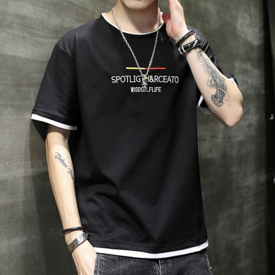 Ležerna muška majica s aplikacijom i ovalnim izrezom u više boja