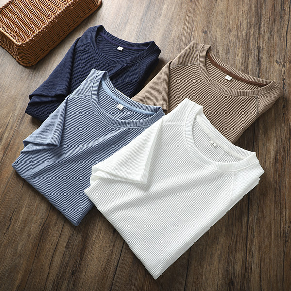 Lühikeste varrukate ja ümara kaelusega vabaaja meeste T-särk