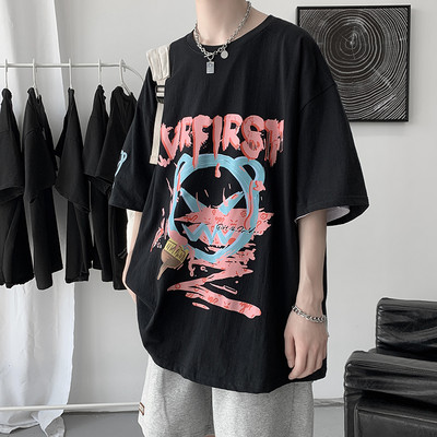 Μπλουζάκι με φαρδιά μοντέλα για άντρες με έγχρωμη εκτύπωση