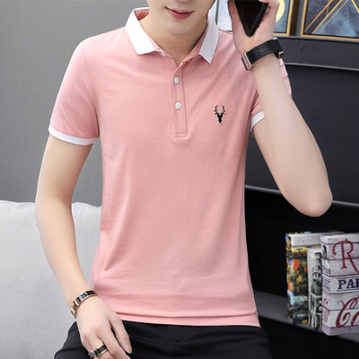 Meeste nööpide ja kirjaga T-särk