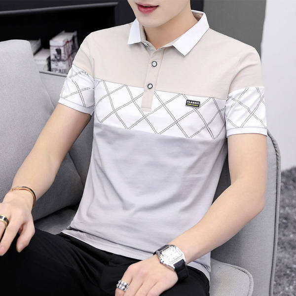 Meeste nööpide ja kirjaga T-särk