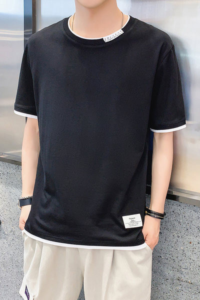 Meeste puuvillane embleemiga T-särk