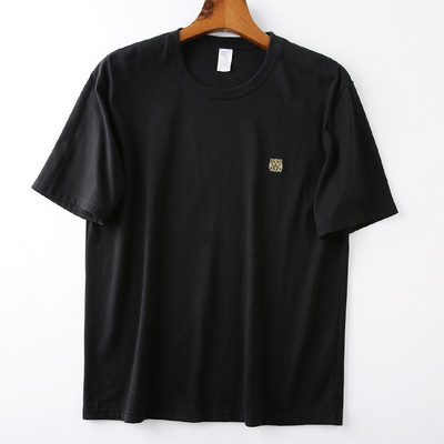 Ανδρικό μπλουζάκι με κεντήματα και κοντά μανίκια