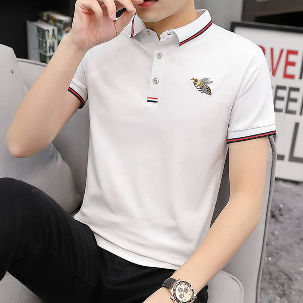 Klassikalise kraega 3/4 varrukatega ja tikandiga meeste stiilne T-särk