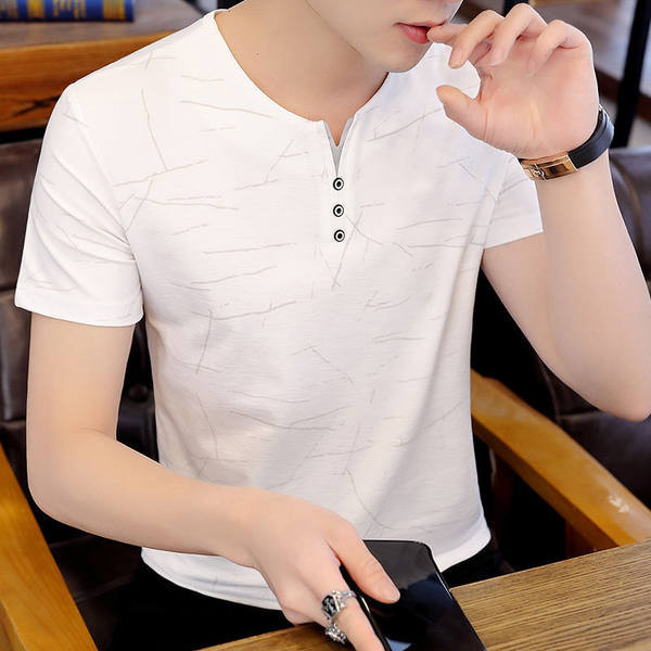 Meeste vabaaja lühikeste varrukate ja V-kaelusega T-särk