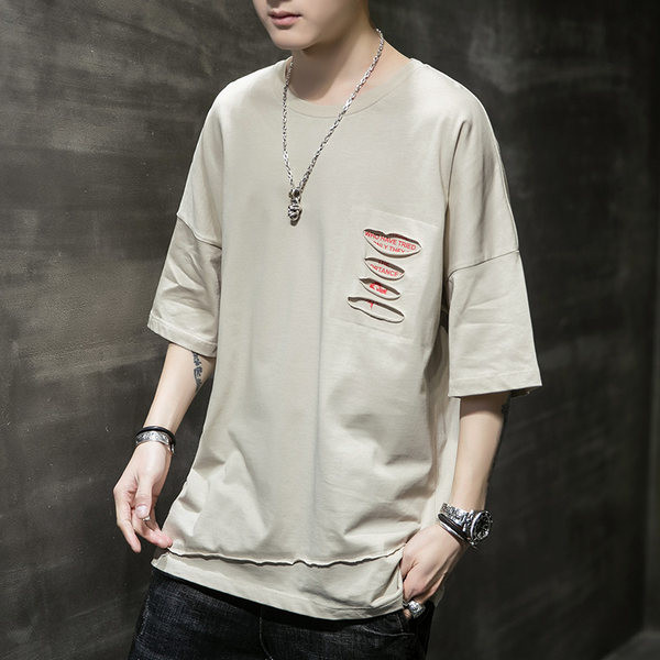 Meeste lai T-särk väljalõigatud osade ja 3/4 varrukatega