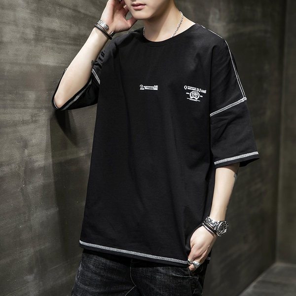 Ümara kaelusega ja trükiga meeste T-särk