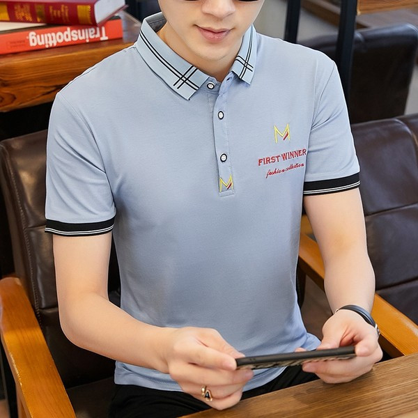 Meeste vabaaja pluus tikandiga ja klassikalise kraega