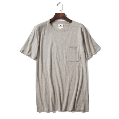 Lihtne meeste lühikeste varrukatega T-särk