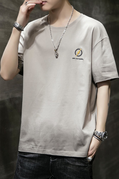 Praegune lai tikandiga T-särk