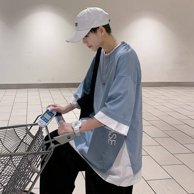 Νέο μοντέλο T-shirt με σχισμές