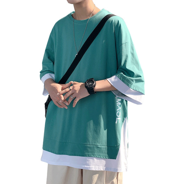 Νέο μοντέλο T-shirt με σχισμές