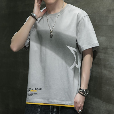 Suvine lühikeste varrukate ja ümara kaelusega meeste T-särk