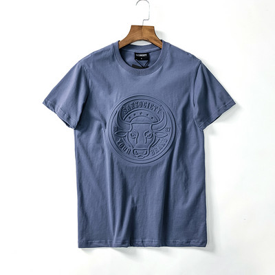 Ανδρικό μπλουζάκι με τλυπωμα και κοντά μανίκια