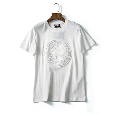 Ανδρικό μπλουζάκι με τλυπωμα και κοντά μανίκια