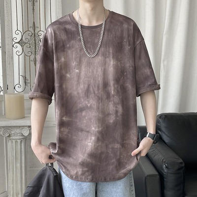 Suvine sillerdavates toonides meeste T-särk