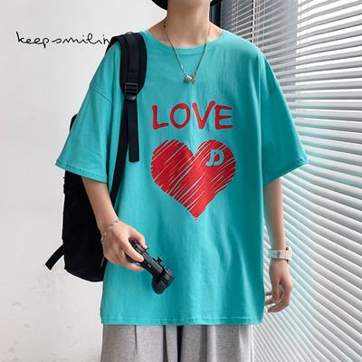 Laia mudeli suvine t-särk kirjadega