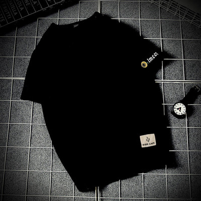 Мъжка тениска емблема и надпис -овално деколте