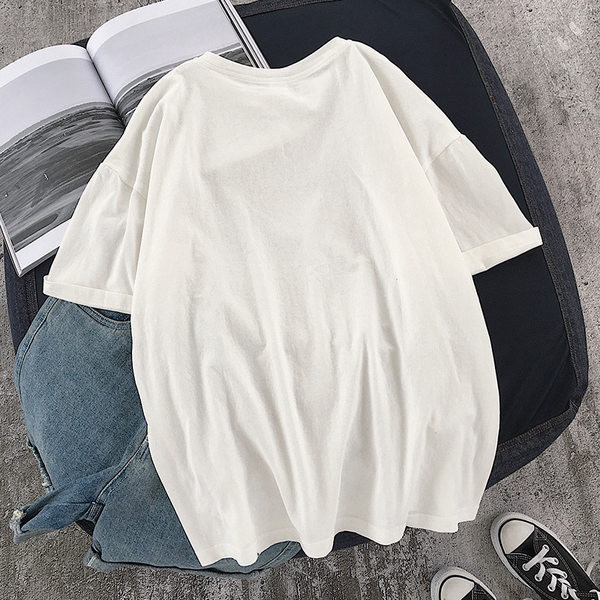 Lühikeste varrukatega meeste T-särk sildivaba mudeliga