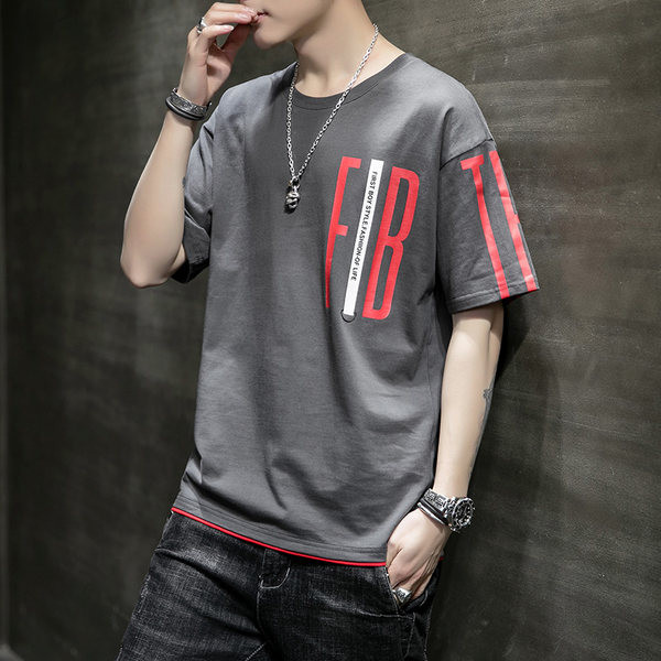 Vaba suvine teksti ja lühikeste varrukatega T-särk