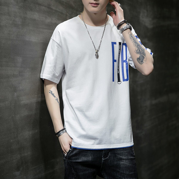 Vaba suvine teksti ja lühikeste varrukatega T-särk