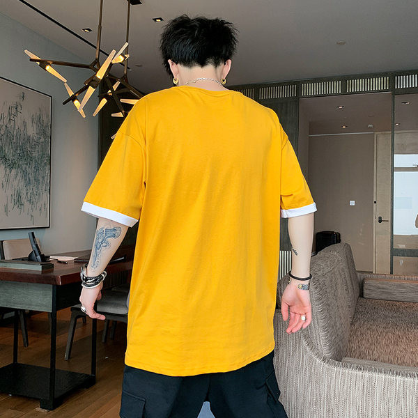 Meeste puuvillane tekstiga ja lühikeste varrukatega T-särk