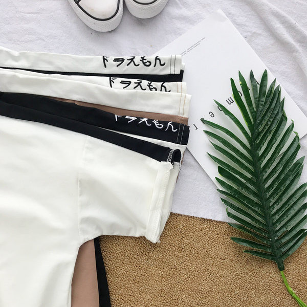 Muška majica kratkih rukava sa grbom i ovalnim izrezom -3/4 rukava