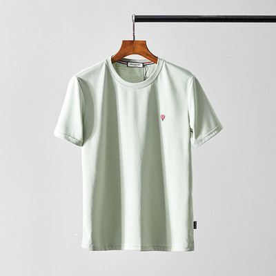 Moderna muška majica s vezom i kratkim rukavima