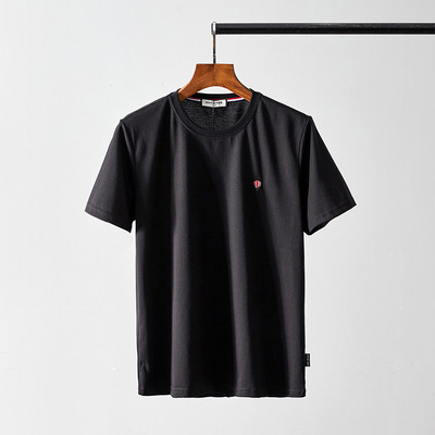 Moderna muška majica s vezom i kratkim rukavima