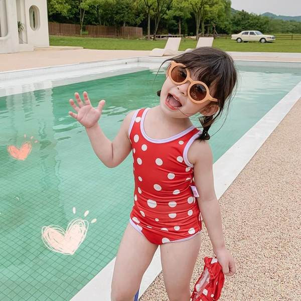 Kupaći kostim na pune točke za djevojčice