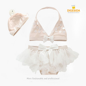 Bērnu peldkostīmi meitenēm - četri modeļi