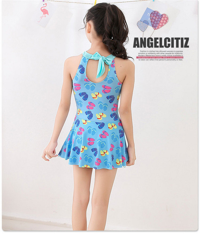 Uue mudeli täis ujumistrikoo tüdrukutele