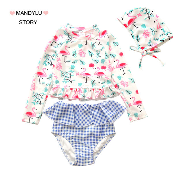 Kolmeosaline laste ujumistrikoo, mis sobib tüdrukutele