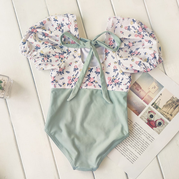 Cijeli kupaći kostim za djevojčice s vezicama na leđima