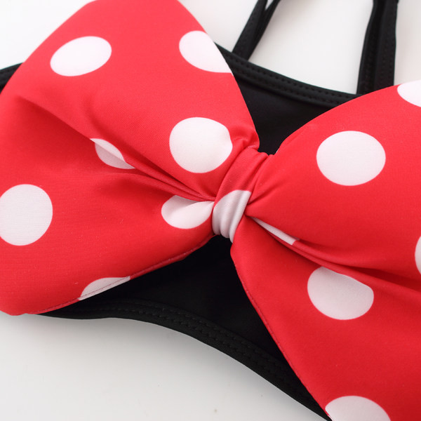 Kaheosaline laste ujumistrikoo lokkide ja paelaga tüdrukutele