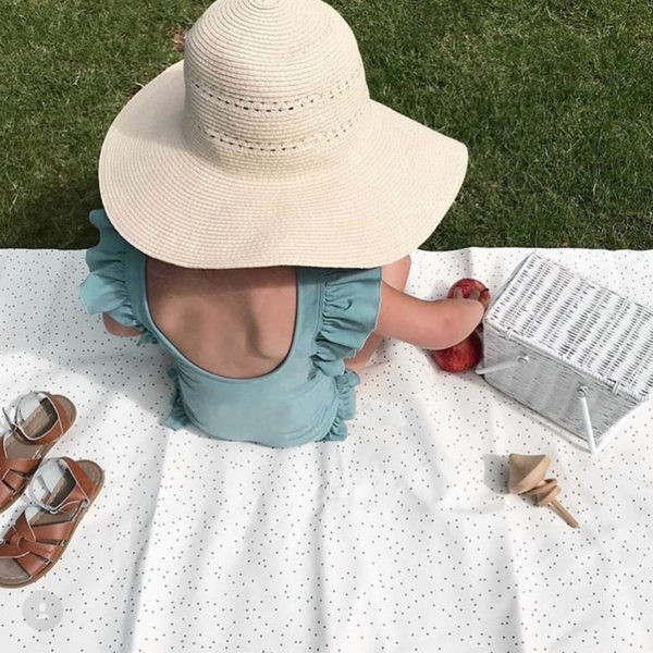 Dječji kupaći kostim za djevojčice s kovrčama - cijeli model