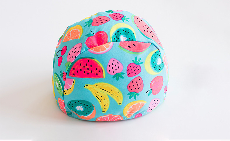 Täielik lühikeste varrukate ja ümara kaelusega ujumistrikoo tüdrukutele