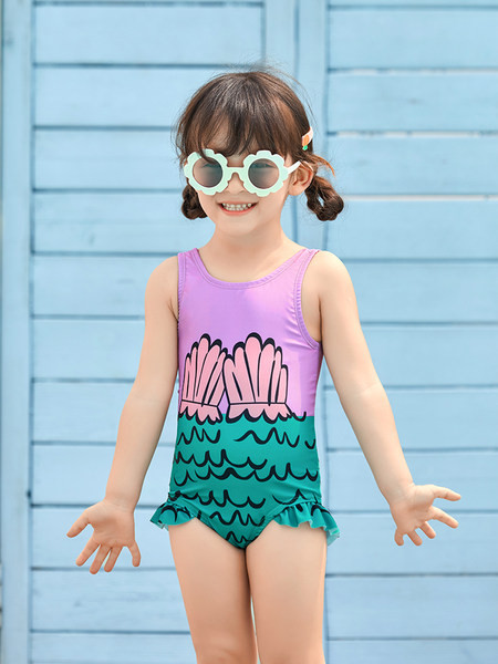 Laste täisujumistrikoo värvilise aplikatsiooniga