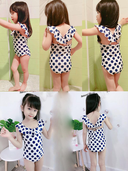 Uut mudelit täis täppidega ujumistrikoo tüdrukutele