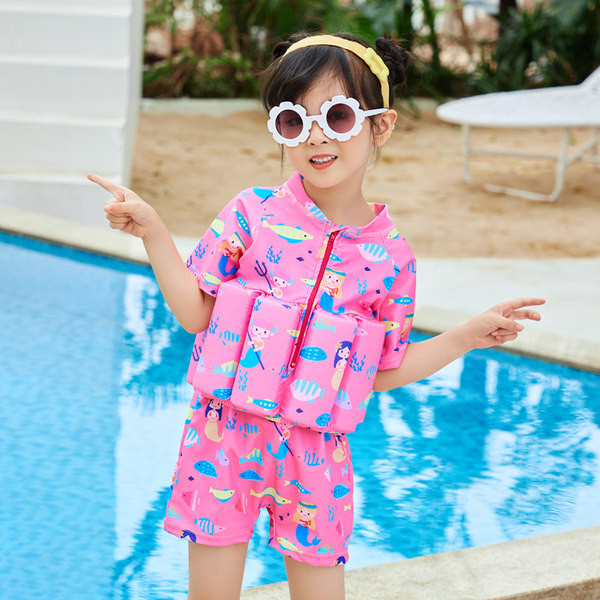 Kaheosaline laste ujumistrikoo koos sisseehitatud ujukitega