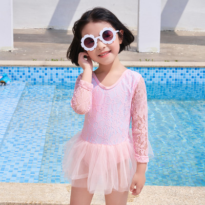 Laste täisujumistrikoo tüüpi pitskleit