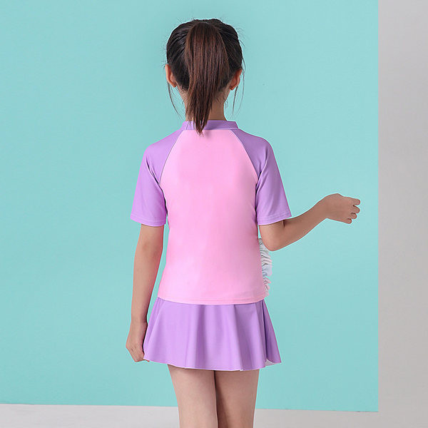 Laste täisujumistrikoo 3/4 varrukatega ja aplikatsiooniga